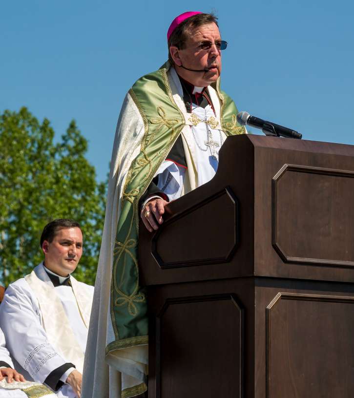 Family-Center-Blessing-Dedication_23